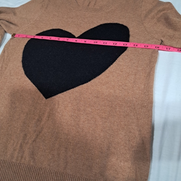 ​J. Crew Merino Wool & Alpaca Blend Heart Sweater - Camel/Black - S - Picture 3 of 10